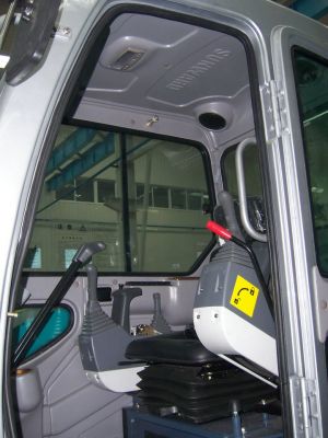 TD65挖機(jī)內(nèi)飾