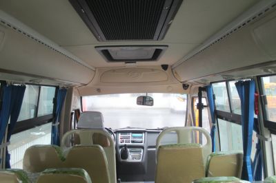TD6580校車發(fā)泡風(fēng)道內(nèi)飾