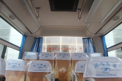 TD6601客車發(fā)泡風(fēng)道內(nèi)飾
